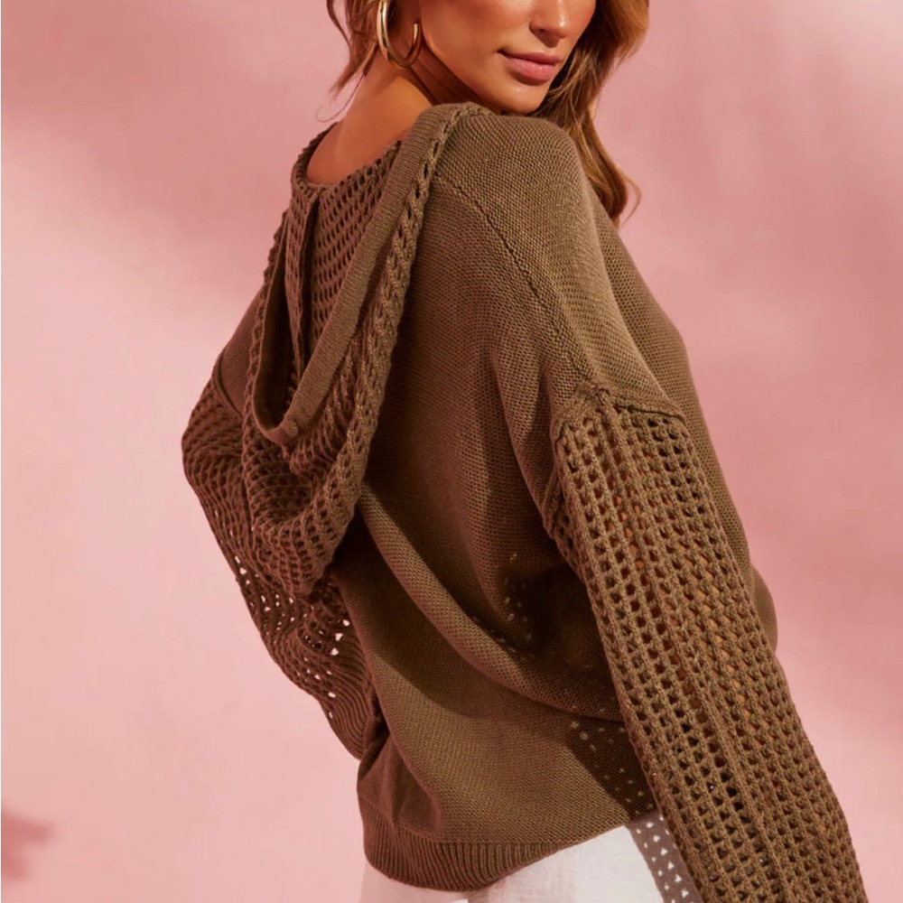 NWT VICI OVERSIZED Hooded Pullover Sweater